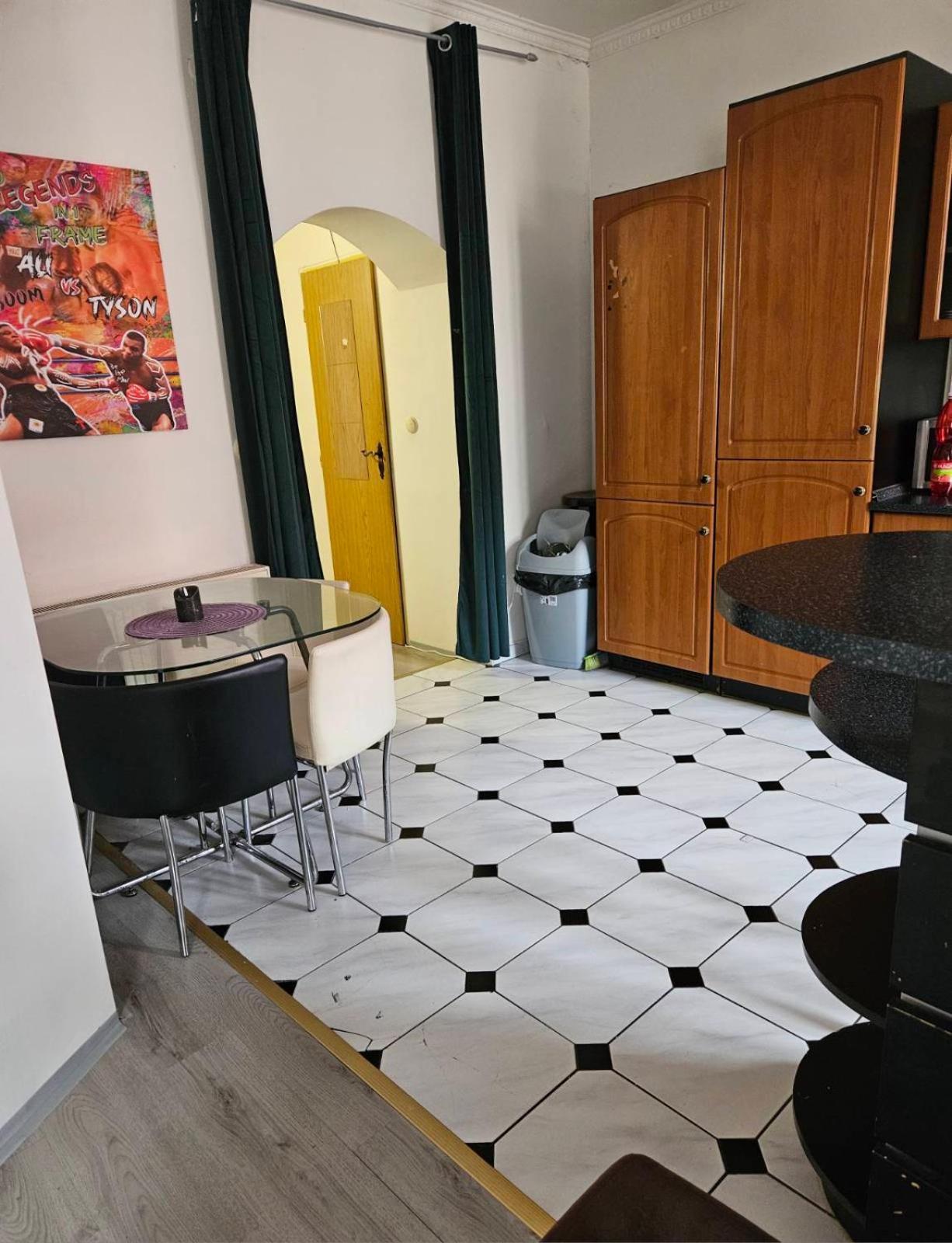 Studio 9 Ostrava Eksteriør bilde
